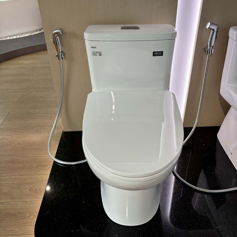 Bàn cầu 1 khối INAX AC-969VN-2 (AC969VN2) nắp mỏng đóng êm