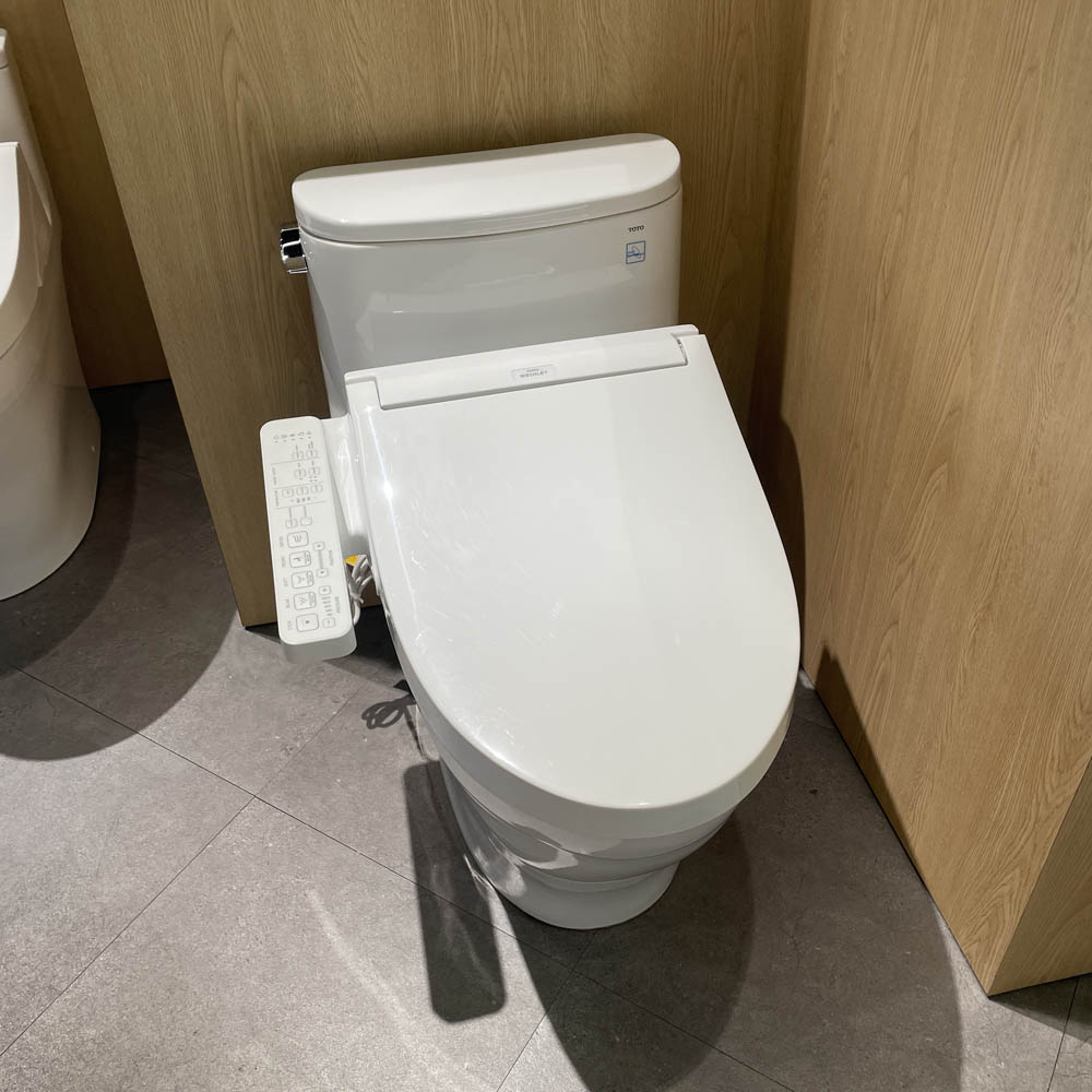 Bàn cầu 1 khối TOTO MS887RW16 nắp điện tử Washlet C2 TCF23410AAA