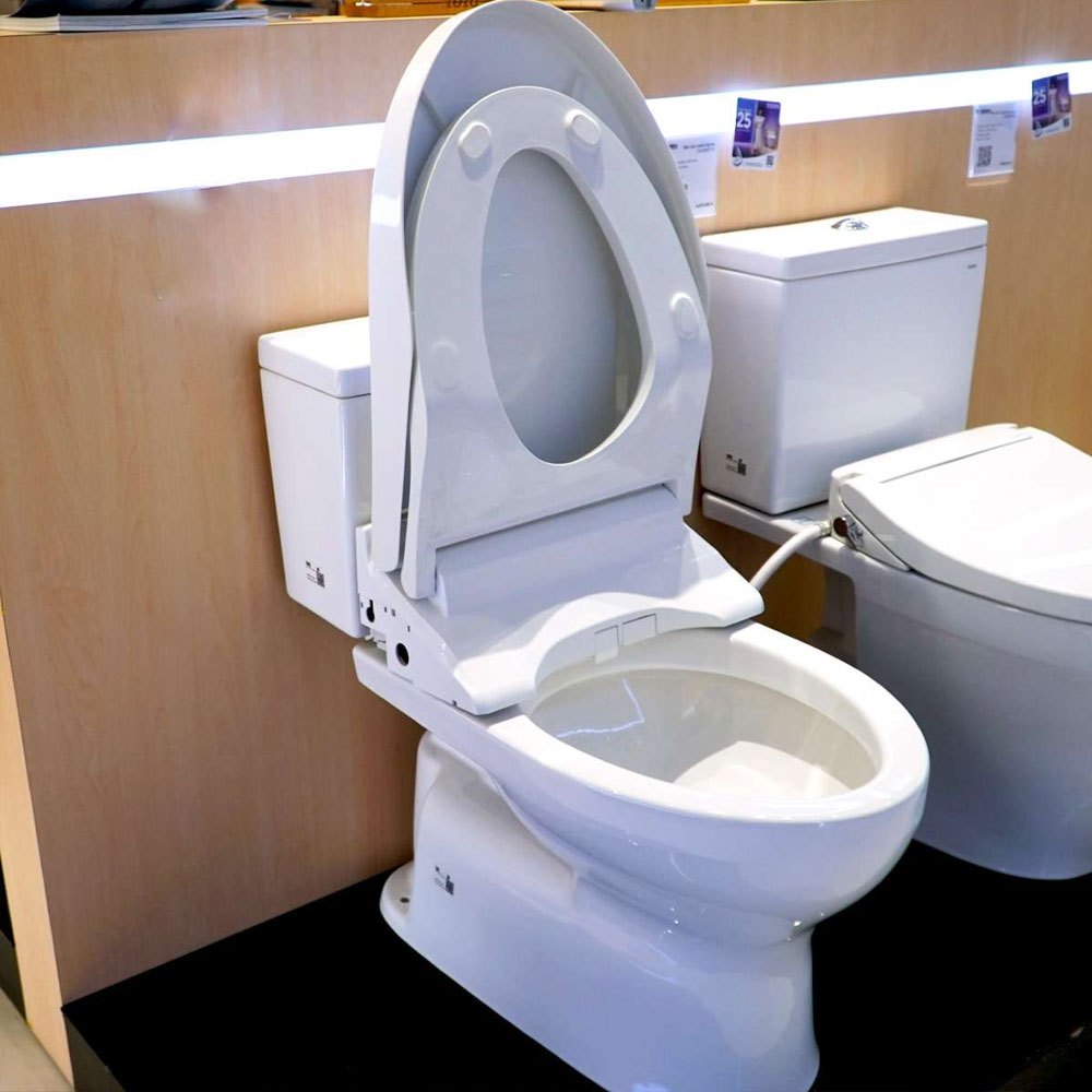 Bàn cầu 2 khối TOTO CS302DW14 nắp điện tử Washlet C5 TCF24410AAA
