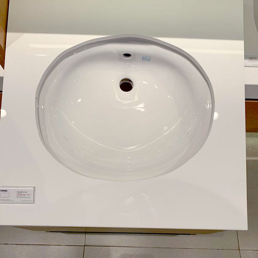Chậu rửa mặt lavabo âm bàn TOTO LT764#XW
