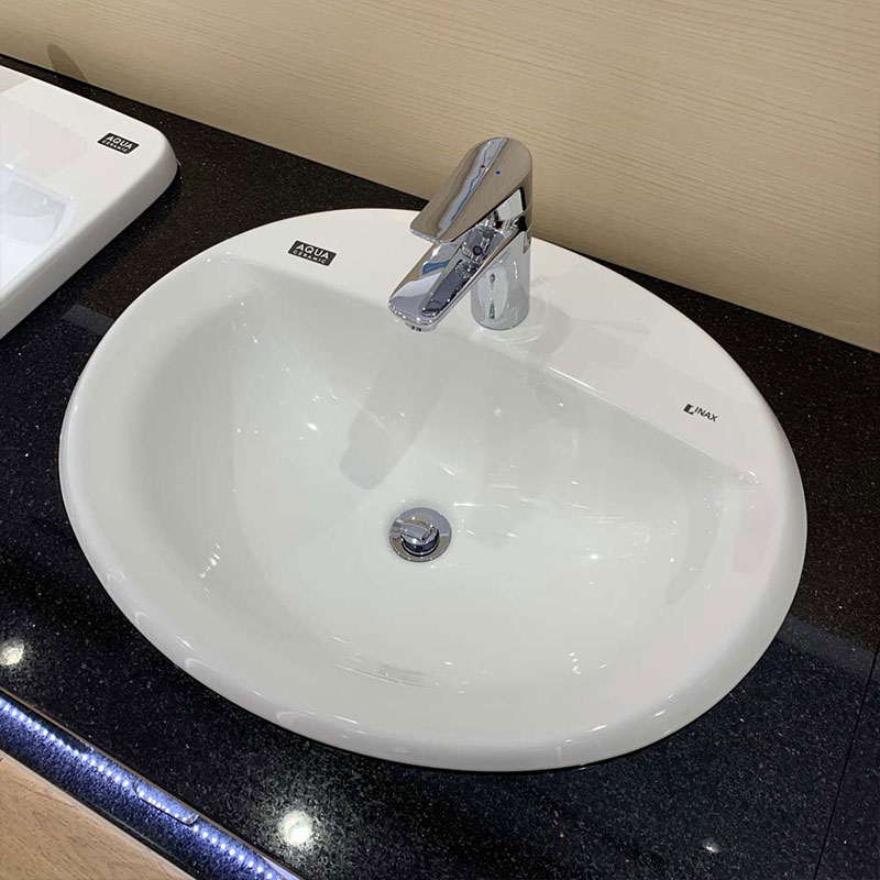 Chậu lavabo dương vành INAX AL-2395V (AL2395V) (AL-2395VFC) men Aqua Ceramic