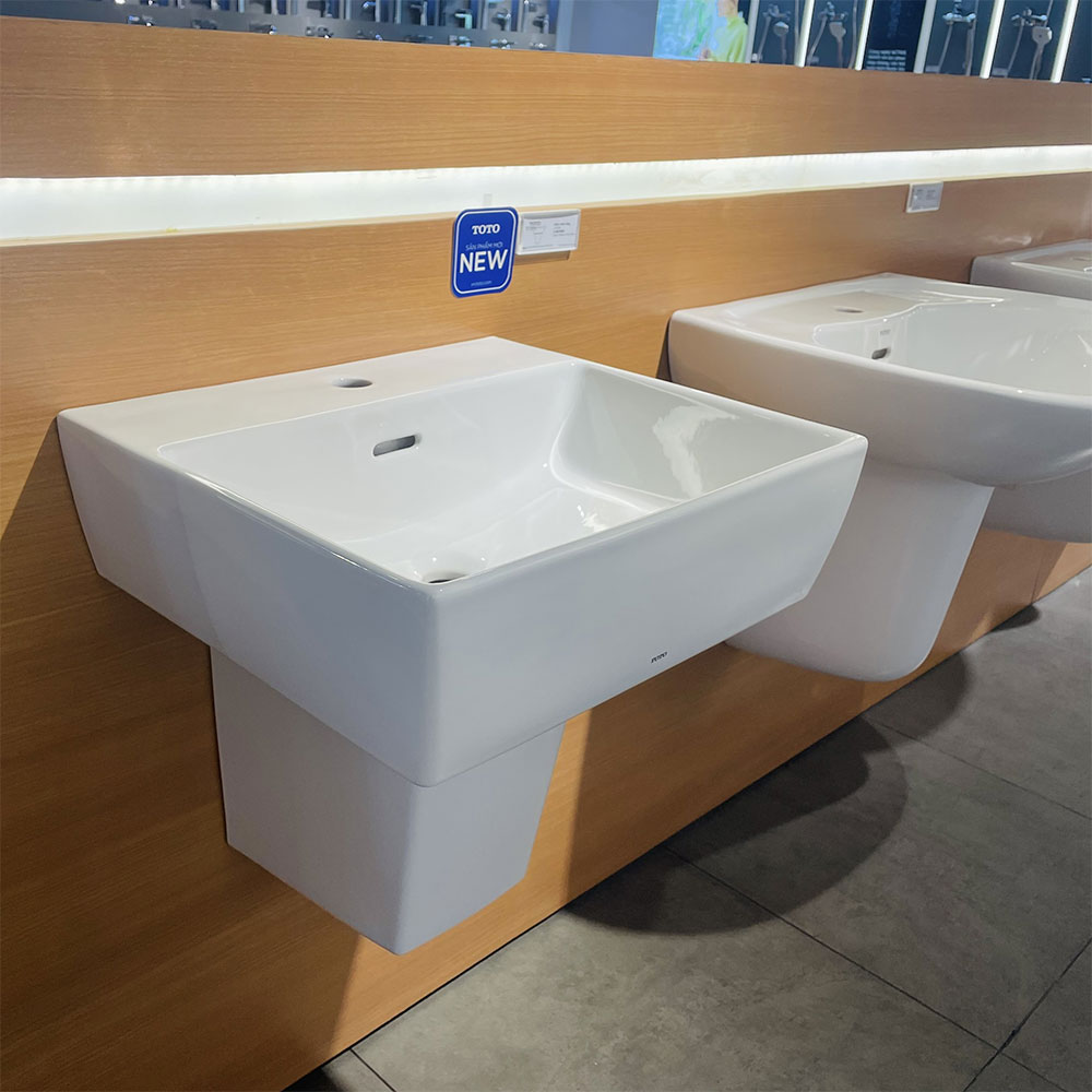 Chậu lavabo treo tường TOTO LHT328C#XW chân lửng