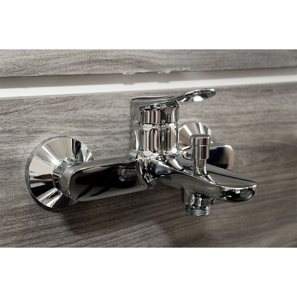 Củ sen tắm nóng lạnh LF Series TOTO TBS04302V