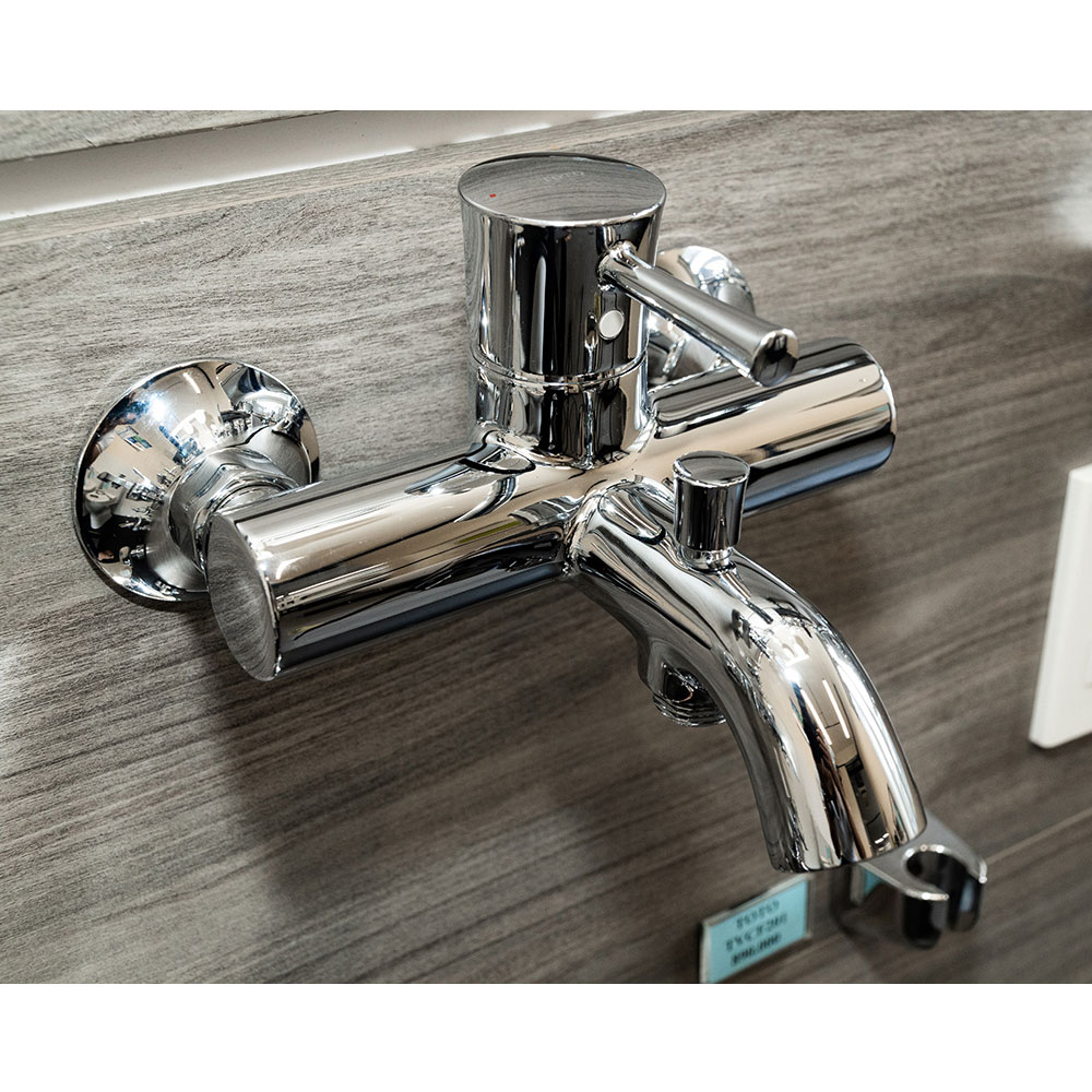 Bộ sen tắm nóng lạnh TOTO TBS02302V TBW02006A (3 chế độ)