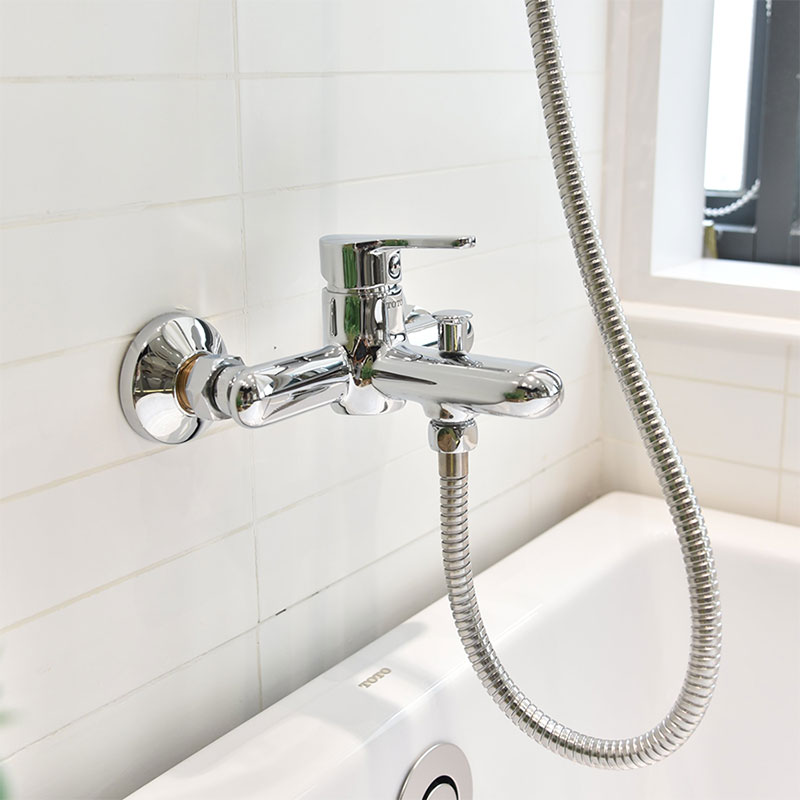 Sen cây tắm đứng nóng lạnh TOTO DM907CS TVSM104NSR
