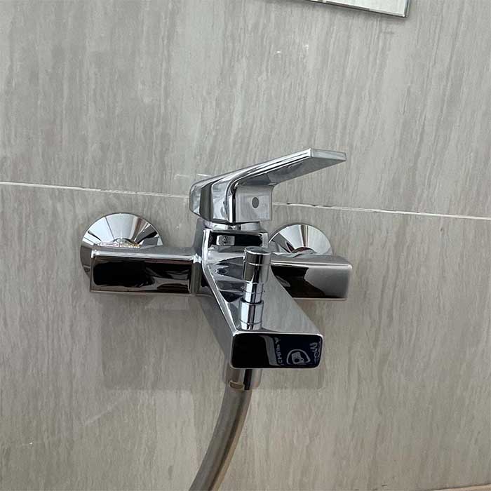 Củ sen tắm nóng lạnh GB Series TOTO TBG10302VA (TBG10302V)