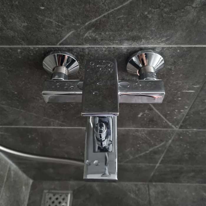 Củ sen tắm nóng lạnh GB Series TOTO TBG10302VA (TBG10302V)