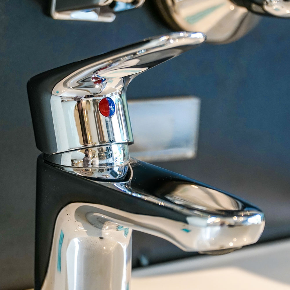 Vòi chậu lavabo nóng lạnh INAX LFV-1112S (LFV1112S)
