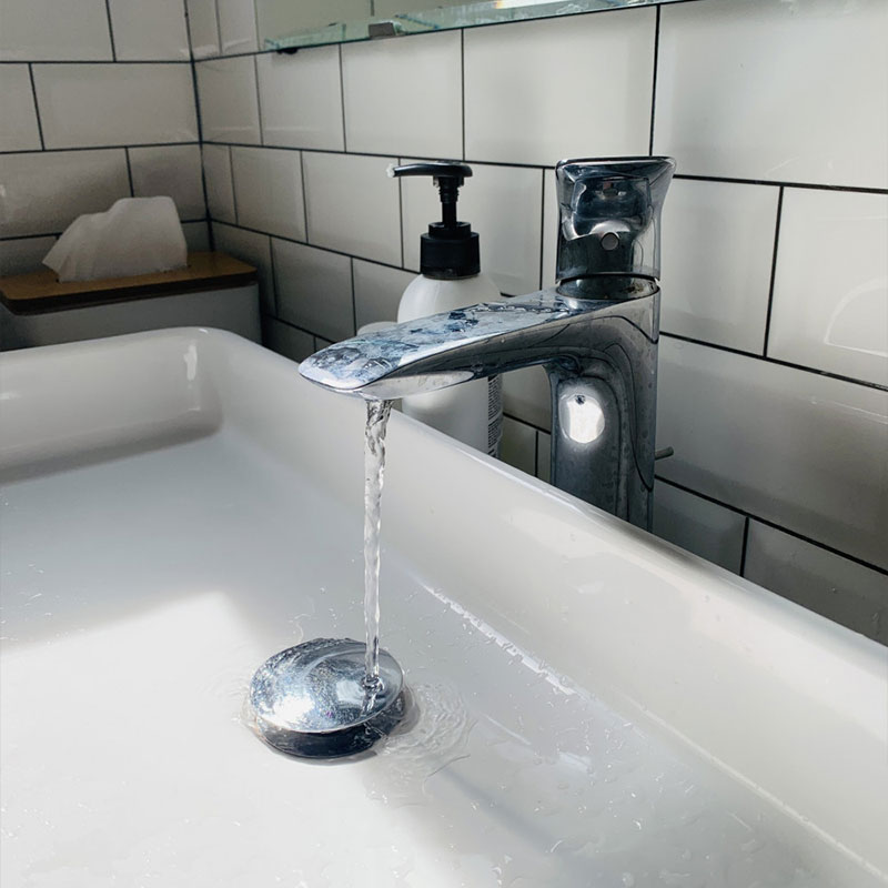 Vòi lavabo nóng lạnh GA TOTO TLG04304V